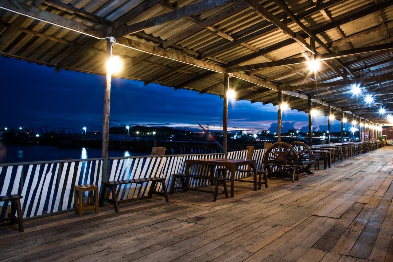 I Na Seaview Hostel Районг Екстериор снимка